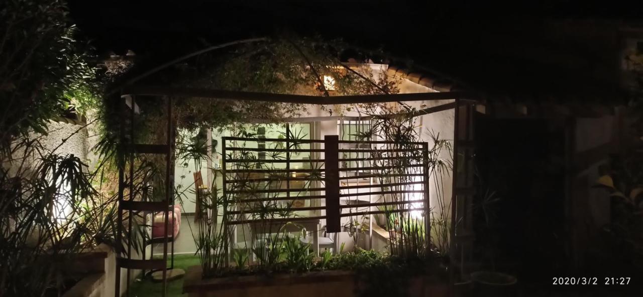 Secret Garden - Chez Gilles Et Tra - Maison D Hote -T2 Super Mignon, Neuf Et Independant , Dans Cadre Agreable Et Zen Valergues Exterior foto